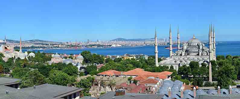 Join the International Education Fairs in Turkey and visit all the major student cities in Turkey: Ankara, Izmir and Istanbul.
