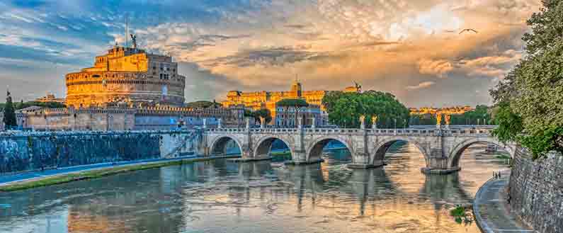 Join the International Education Fair Italy to recruit students from the best schools in Rome and Milan